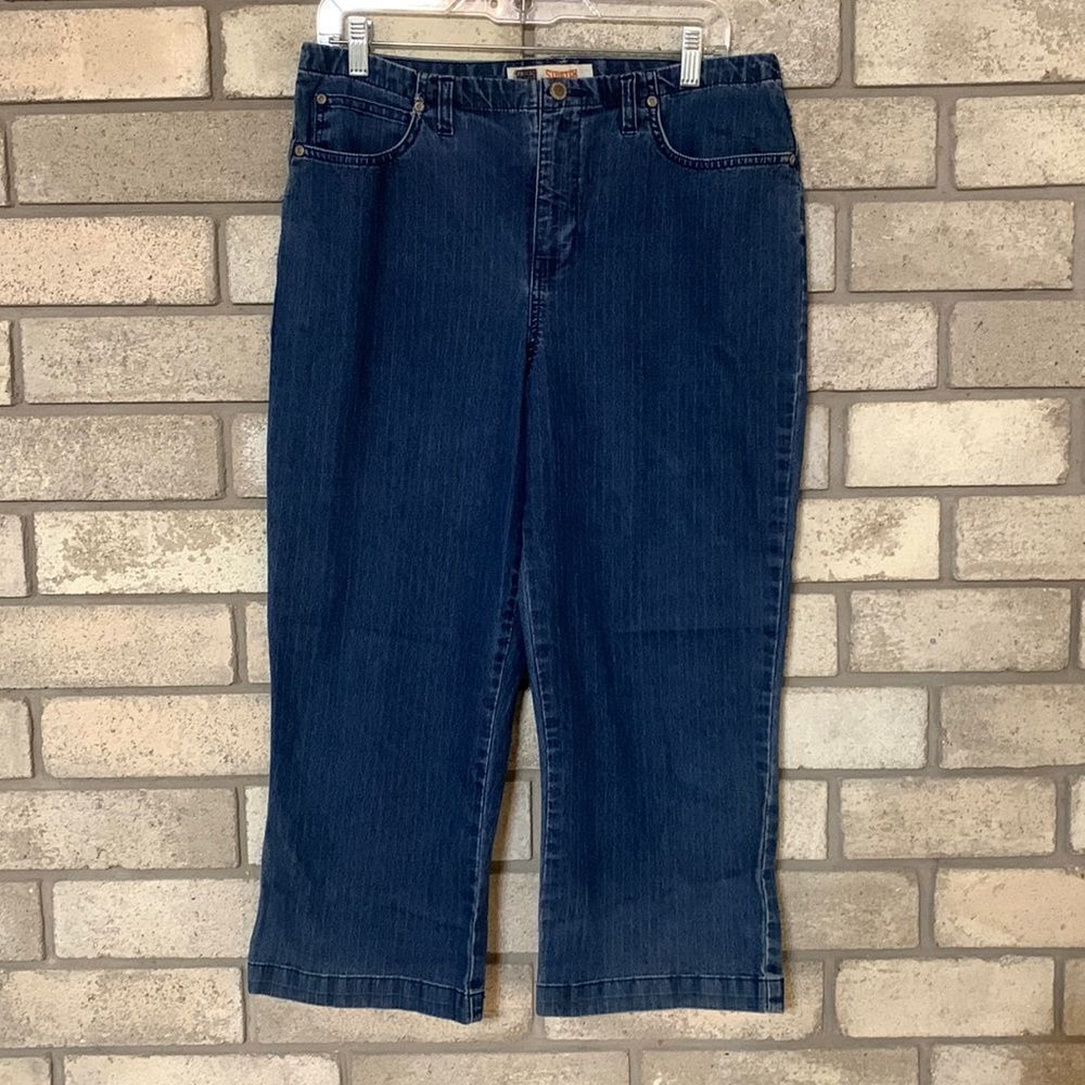 3for$20 Capri jeans size 12